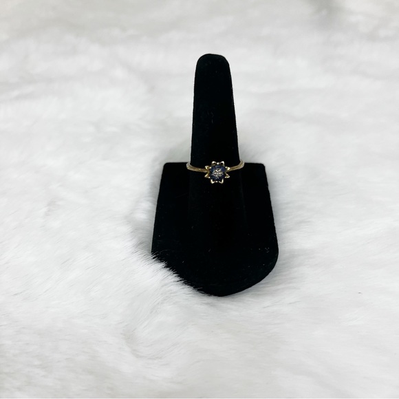 Vintage Stackable Tulip 10K Gold Rings With Leaf Wrap Enhancer - Picture 5 of 8